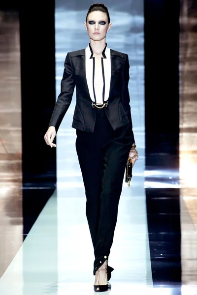 Look 23
